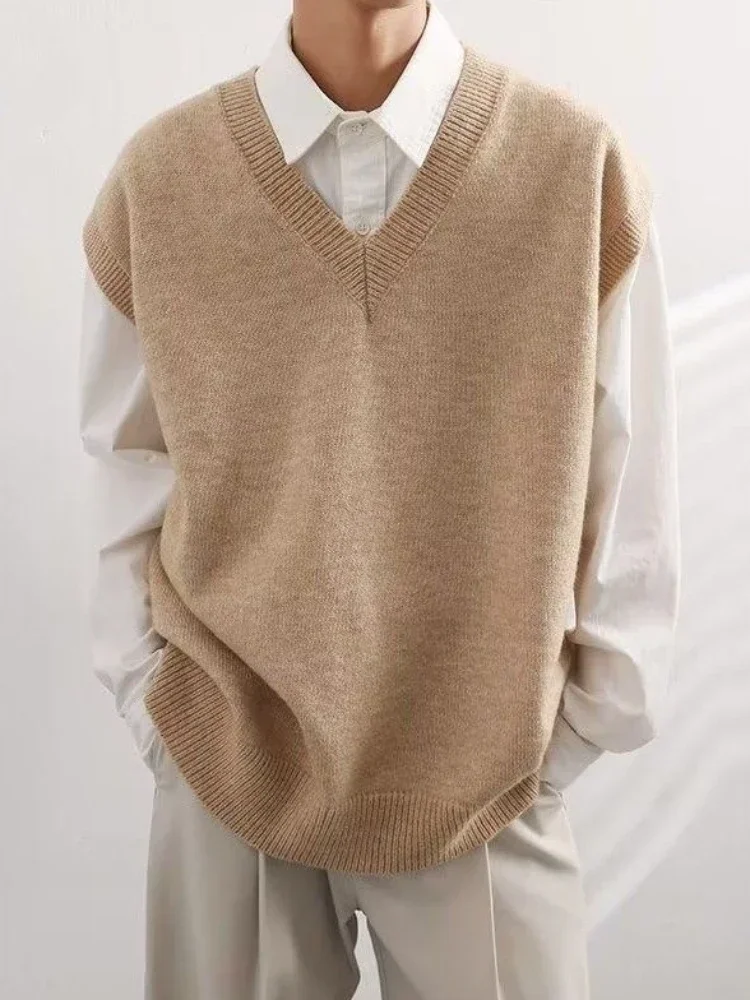 Vest Waistcoat Beige V Neck Kn - đánh giá và giá Winter Clothing Trends 2025